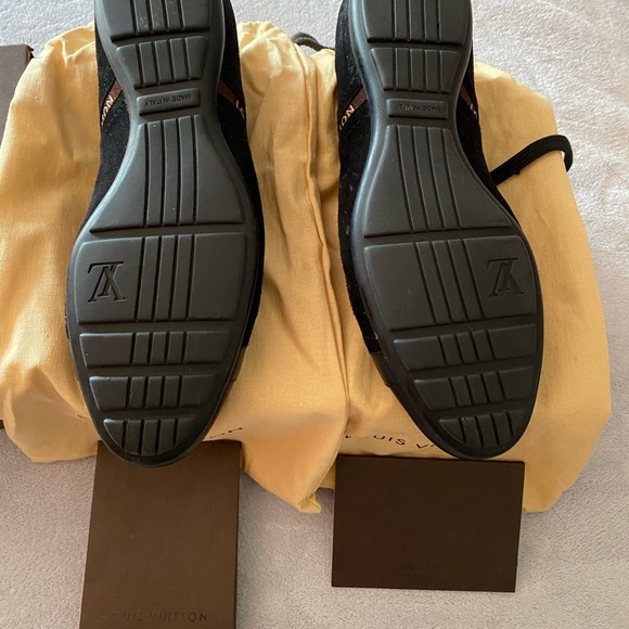 Rare Authentic Louis Vuitton suede/leather woman’s sneakers. - Picture 8 of 10